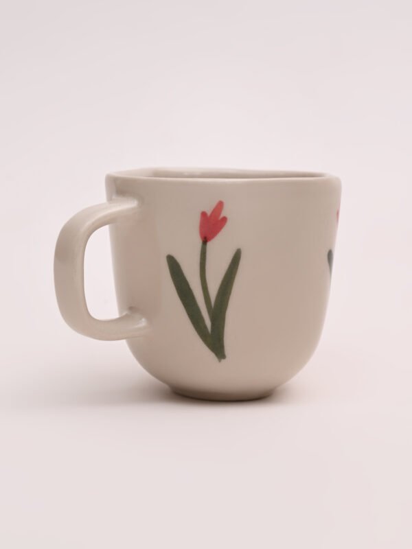 Lily Waves Tea Cups