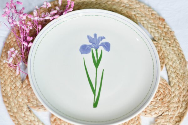 Amethyst Lily Full Plates
